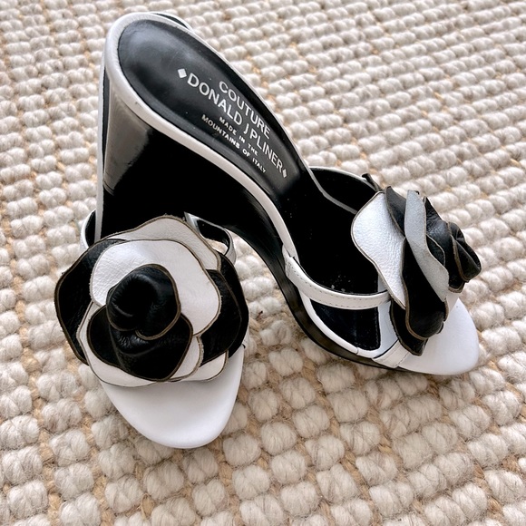 Shoes - Vintage Donald Pilsner Couture rose shoes